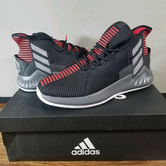 d rose 9 red and black